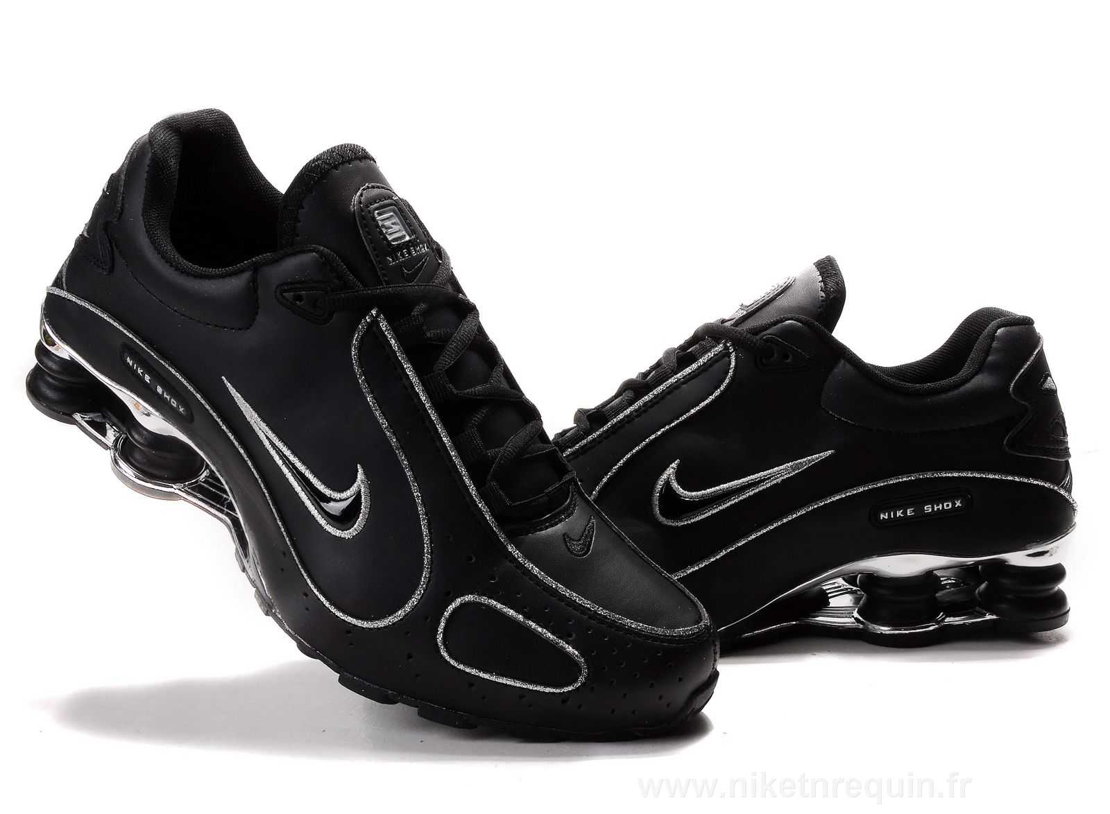 Noir Nike Shox nouvelles baskets (1).JPG